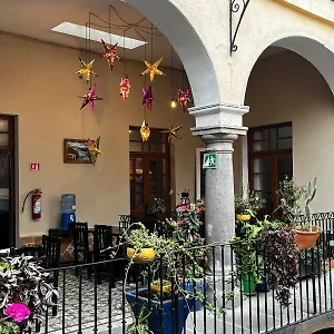 Casa Veeyuu Inn